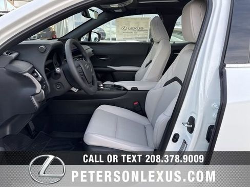 New 2026 Lexus UX 300h AWD image 23