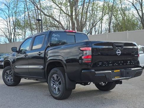 New 2026 Nissan Frontier SV w/ SV Convenience Package AWD/4WD image 13