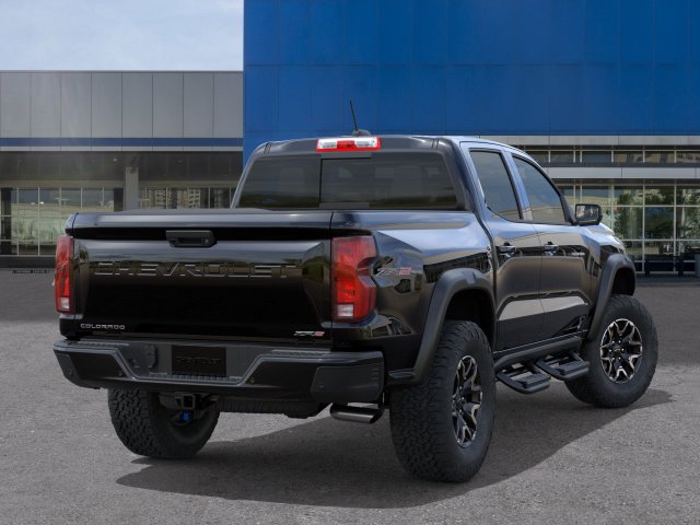 New 2026 Chevrolet Colorado ZR2 w/ Technology Package AWD/4WD image 4