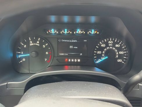 Used 2019 Ford F150 XL w/ Equipment Group 101A Mid AWD/4WD image 9