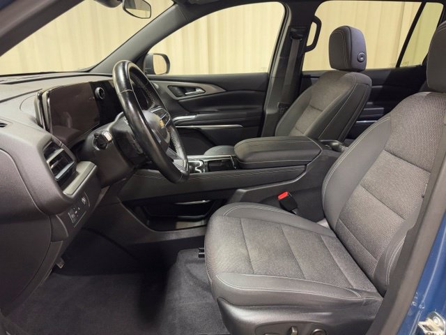 Used 2024 Chevrolet Traverse LT FWD image 15