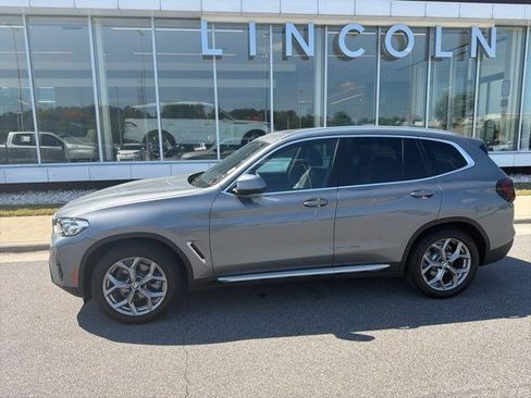 Used 2023 BMW X3 xDrive30i w/ Premium Package AWD/4WD image 4