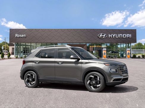 New 2026 Hyundai Venue SEL FWD image 5