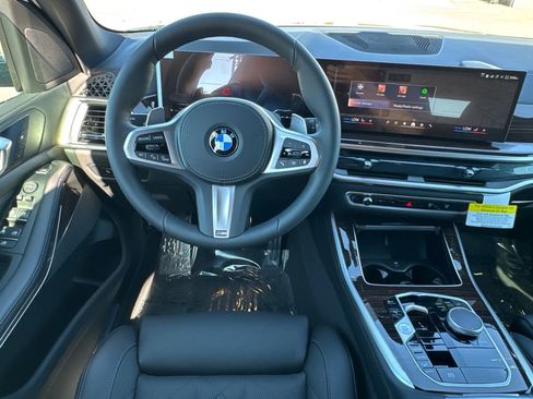 New 2026 BMW X5 xDrive40i w/ M Sport Package AWD/4WD image 22