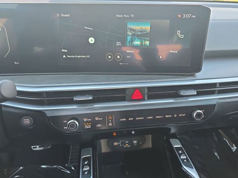 New 2026 Kia Sorento SX AWD/4WD image 22
