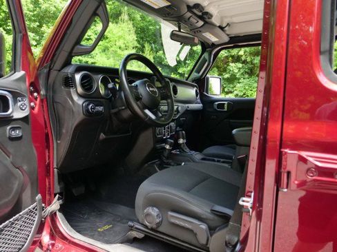 Used 2022 Jeep Gladiator Sport AWD/4WD image 20