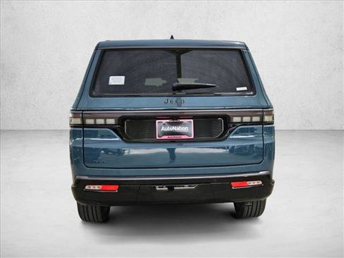 New 2026 Jeep Grand Wagoneer L Limited w/ Premium Group II image 7