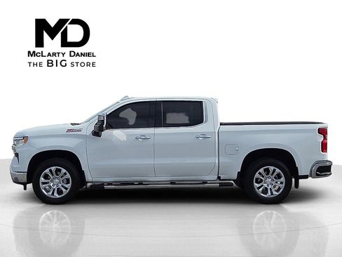 Used 2024 Chevrolet Silverado 1500 LTZ image 3