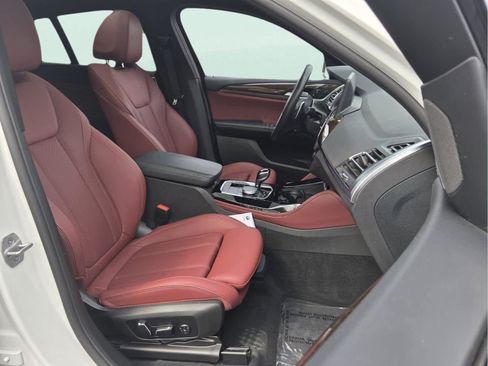 Used 2025 BMW X4 xDrive30i AWD/4WD image 20