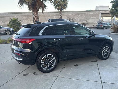 Used 2025 Audi Q5 Premium Plus w/ Premium Plus image 6