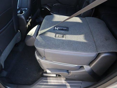 New 2026 GMC Acadia Denali w/ Super Cruise Package image 18