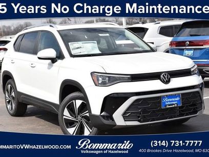 New 2025 Volkswagen Taos SE