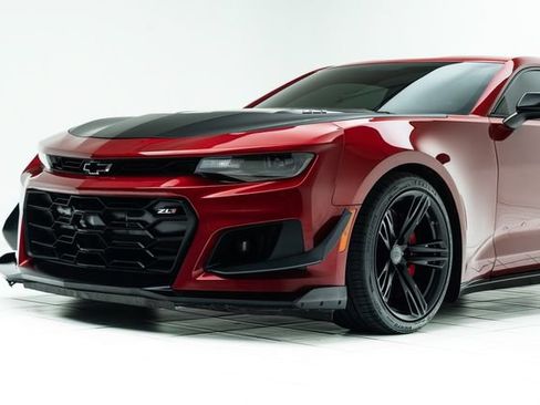 Used 2021 Chevrolet Camaro ZL1 RWD image 10