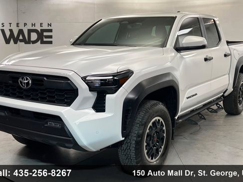 Certified 2024 Toyota Tacoma TRD Off-Road w/ TRD Off Road Upgrade Package AWD/4WD image 1