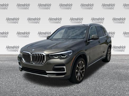 Used 2022 BMW X5 sDrive40i w/ Luxury Seating Package RWD image 5