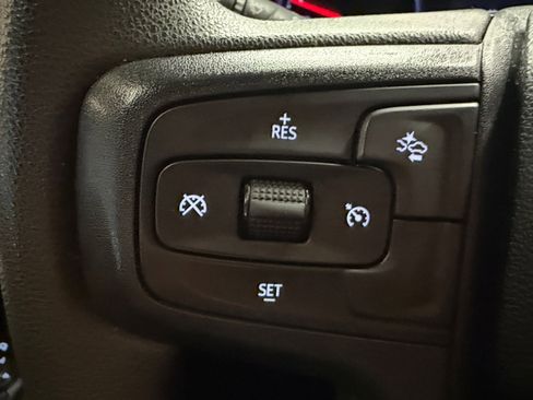 Used 2024 Chevrolet Silverado 1500 Custom image 31