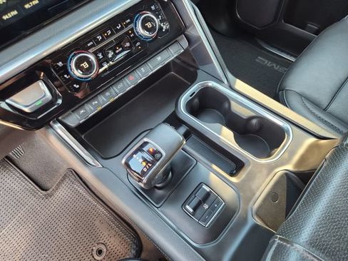 Certified 2023 GMC Sierra 1500 Denali RWD image 19