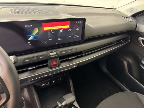 New 2026 Kia K4 LXS image 24