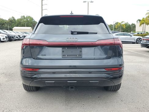 Used 2024 Audi Q8 e-tron Prestige w/ Prestige Package image 5