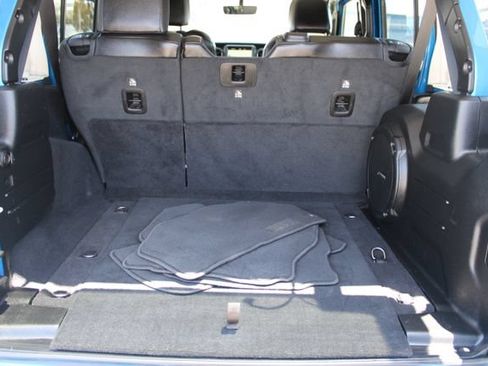 Used 2023 Jeep Wrangler Unlimited Sahara AWD/4WD image 44