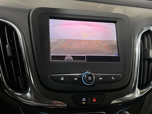 Used 2023 Chevrolet Equinox LT FWD image 17