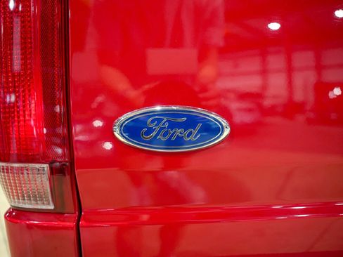 Used 1993 Ford F150 Lightning image 24