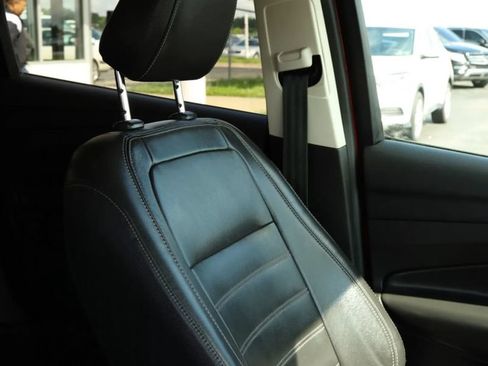 Used 2018 Ford Escape SEL AWD/4WD image 43