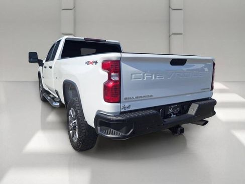Used 2023 Chevrolet Silverado 2500 Custom w/ Gooseneck/5TH Wheel Package AWD/4WD image 5