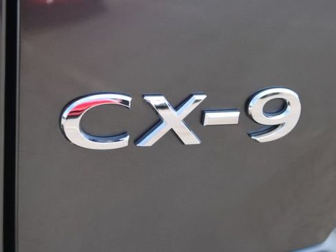 Used 2021 MAZDA CX-9 Touring FWD image 7