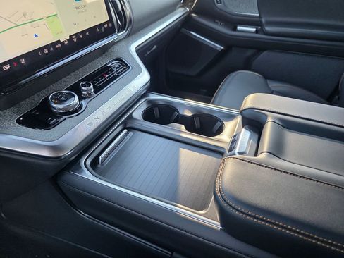 New 2025 Ford Expedition Tremor image 83