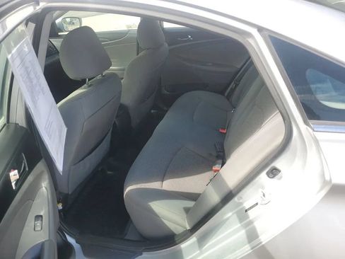 Used 2014 Hyundai Sonata GLS w/ Popular Equipment Group 2 FWD image 9