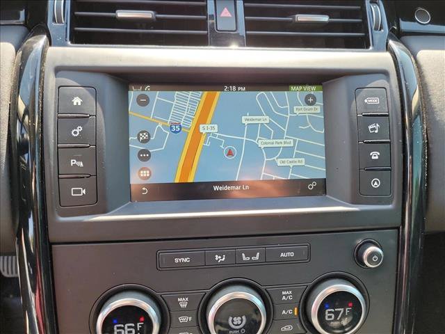 Used 2017 Land Rover Discovery SE AWD/4WD image 13