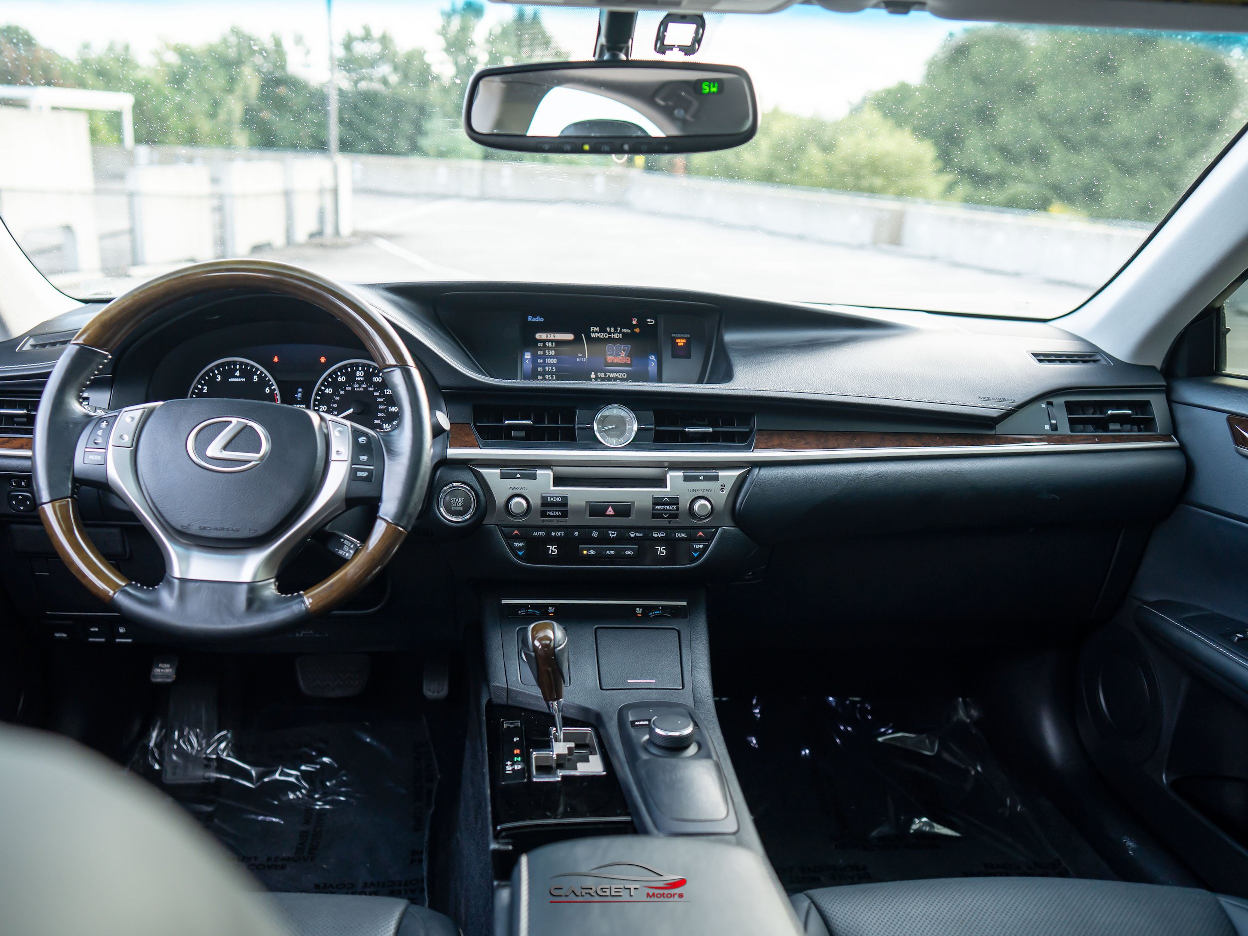Used 2015 Lexus ES 350 w/ Premium Package FWD image 14