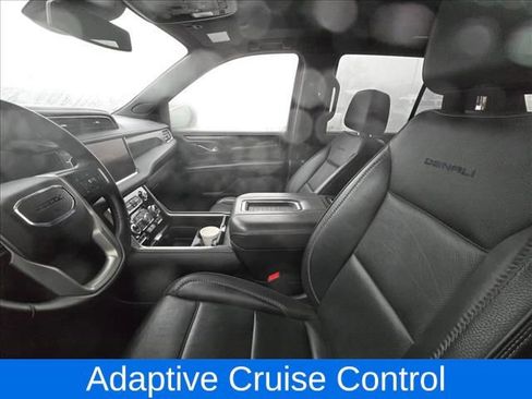 Used 2023 GMC Yukon Denali image 20