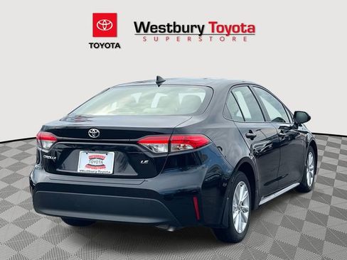 Certified 2023 Toyota Corolla LE w/ LE Convenience Package image 9