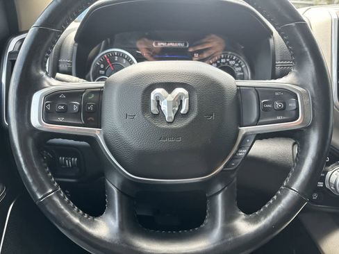 Used 2020 RAM 1500 Laramie image 12