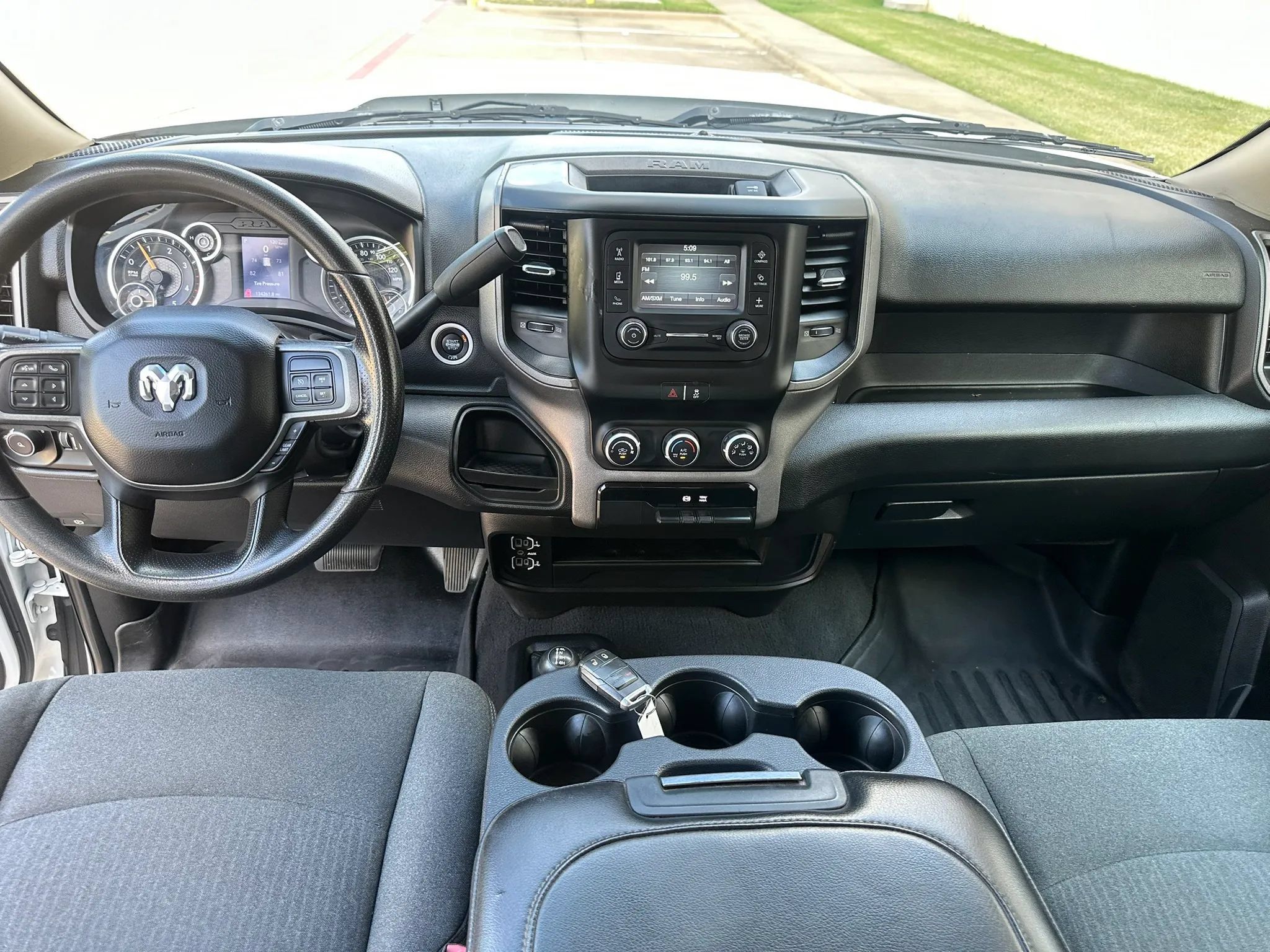 Used 2019 RAM 2500 Tradesman AWD/4WD image 21