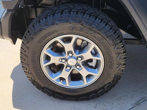 Used 2020 Jeep Wrangler Unlimited Sport AWD/4WD image 9