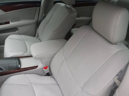 Used 2011 Toyota Avalon FWD image 27