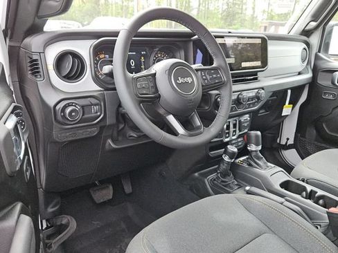 New 2026 Jeep Wrangler Sport AWD/4WD image 11