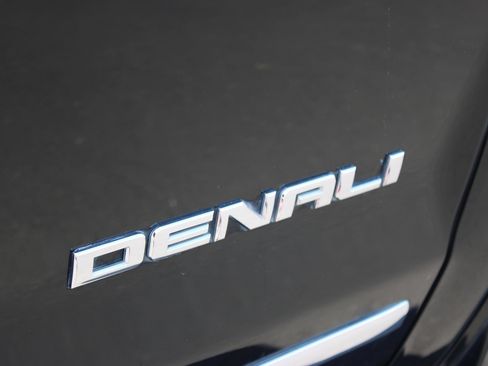 Used 2018 GMC Sierra 1500 Denali w/ Denali Ultimate Package AWD/4WD image 28