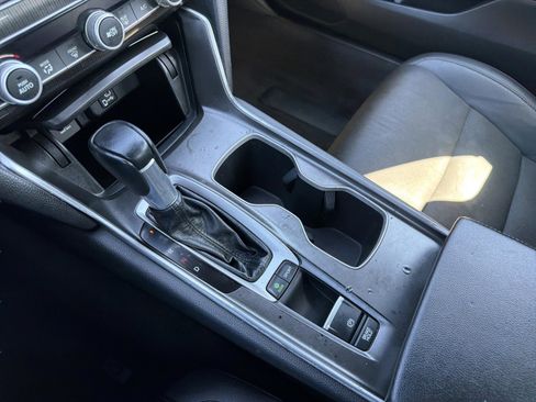 Used 2020 Honda Accord Sport image 12