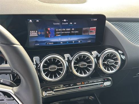 Certified 2025 Mercedes-Benz GLA 250 4MATIC image 17