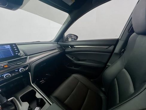 Used 2021 Honda Accord Sport image 21