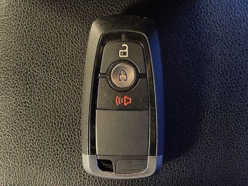 Used 2019 Ford EcoSport SE FWD image 32