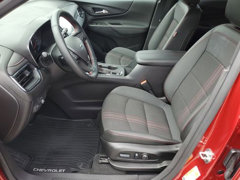 Used 2024 Chevrolet Equinox RS image 12