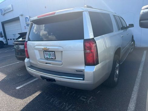 Used 2017 Chevrolet Suburban Premier AWD/4WD image 3
