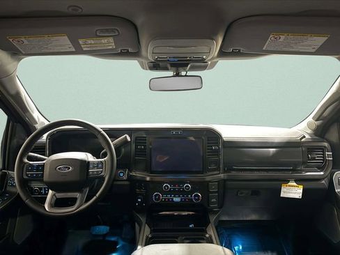 Used 2026 Ford F250 Lariat w/ FX4 Off-Road Package image 11