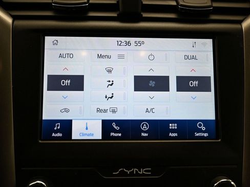 Used 2020 Ford Fusion SE image 24