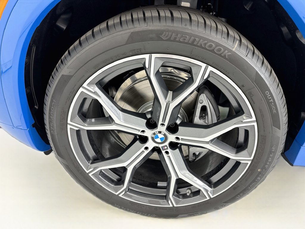 New 2027 BMW X6 xDrive40i w/ Executive Package AWD/4WD image 29